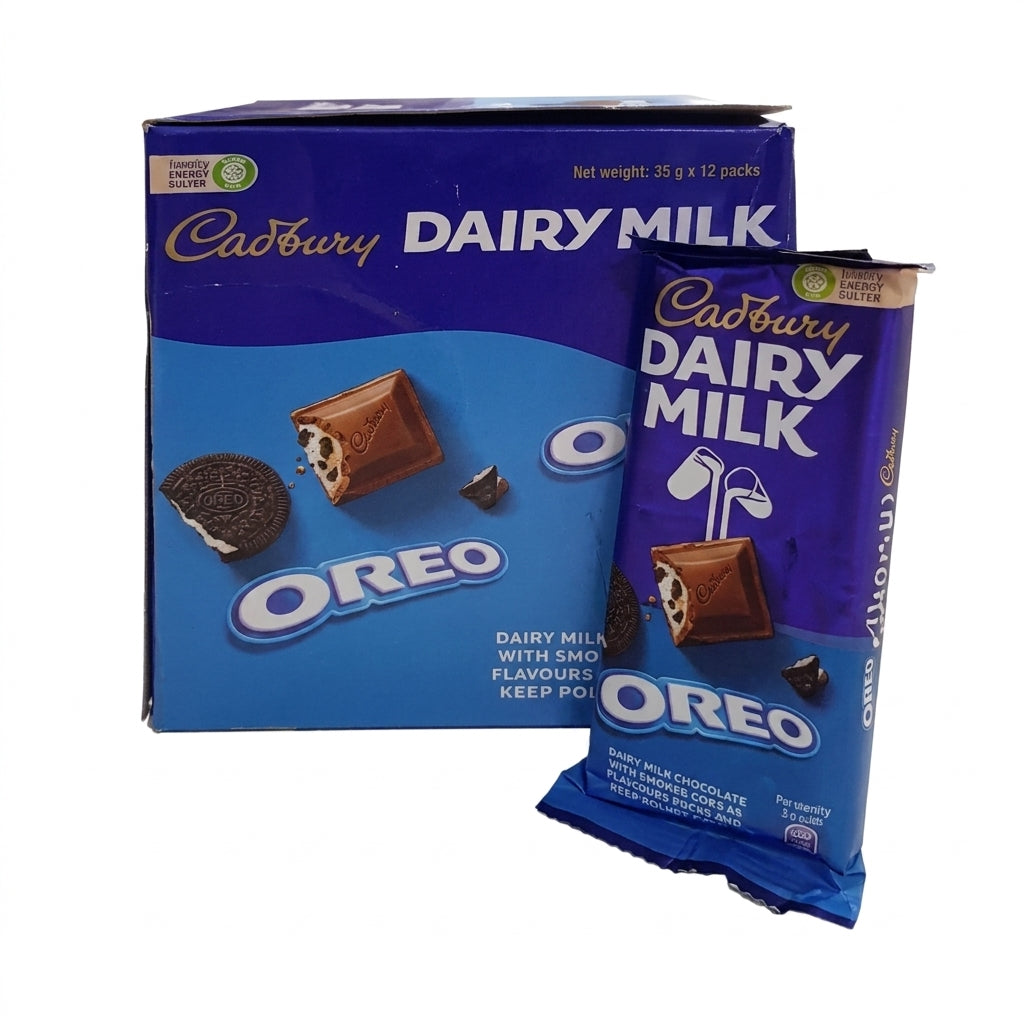 Cadbury Dairy Milk Oreo chocolate bar pack - 12 individual 35g bars in blue packaging