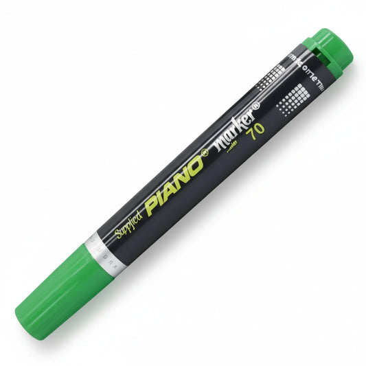Marker Prm Piano 70 Green alcohol-based marker with green barrel and cap, fine tip applicator, professional art supply